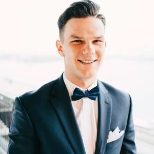 Meet your Posher, Max